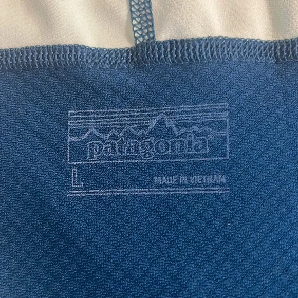 Patagonia All Weather Zip Neck Long Sleeve Shirt in Water Print Size Large - Picture 7 of 12